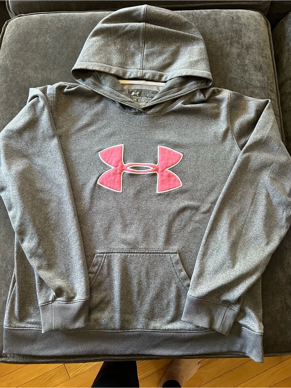 Women’s XL Vintage Under Armour Gray Hoodie with Pink Logo